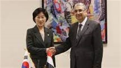 وزير الكهرباء يشيد بالعلاقات المتميزة بين قطاع الكهرباء المصري والشركات الكورية