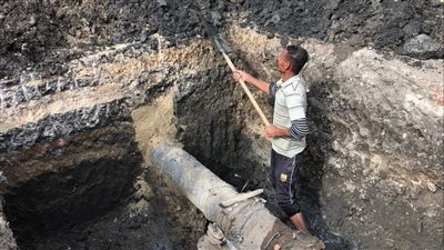 إصلاح كسر خط مياه الشرب ١٩١ وتكثيف أعمال النظافة في فارسكور 