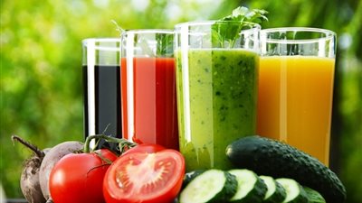 أطعمة ومشروبات تحارب الإصابة بالسرطان