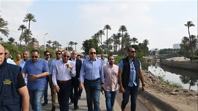 سويلم يتفقد أعمال تطهير الترع والمصارف وحالة الكباري بالجيزة