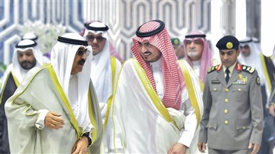 ولي عهد الكويت يصل جدة للمشاركة في القمة العربية 