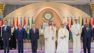 المبادة العربية أساس إحياء السلام بالشرق الأوسط.. أبرز قرارات قمة جدة