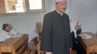 انطلاق امتحانات الشهادتين الابتدائية والإعدادية بمعاهد سوهاج الأزهرية