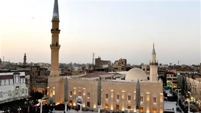 كبار القراء يختمون القرآن بمسجد الحسين الليلة.. سابقة الأولى عالميا 