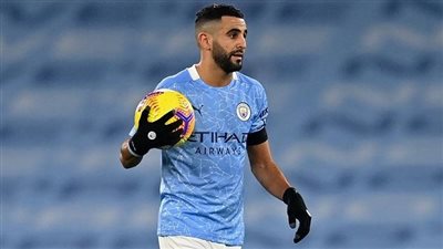محرز يحطم الأرقام.. أكثر لاعب أفريقي تتويجًا بالبريميرليج