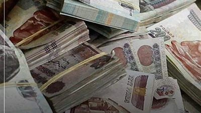 سقوط مستريحة تجارة الملابس الجاهزة والمنسوجات بسوهاج 