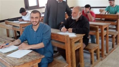 في يومها الثاني.. طلاب شهادات القراءات بالشرقية يؤدون الامتحان بهدوء ويسر