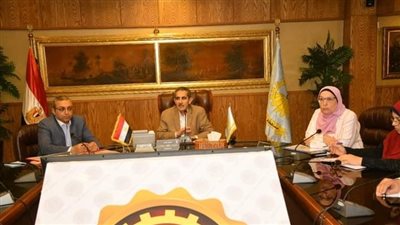 محافظ الغربية يناقش مقترحات تعظيم موارد الدولة