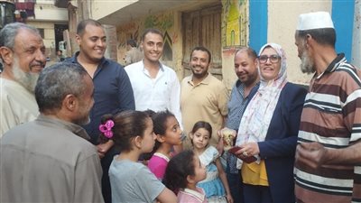 النائبة مروة هاشم تدشين خط مياه جديد بقرية الزنكلون 