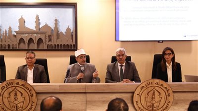 الأزهر ينظم ورشة عمل حول كيفية الحصول على منح دراسية 