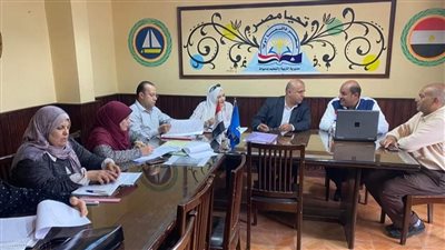 وكيل تعليم دمياط يتابع امتحانات الدبلومات الفنية 