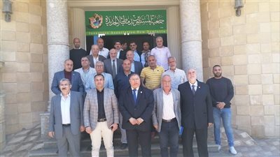 بحث سبل دعم الصناعة والمستثمرين بمدينة دمياط الجديدة 