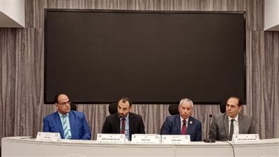 ندوة بمركز الدراسات القانونية عن التشريعات الحديثة بحضور رئيس الشهر العقاري