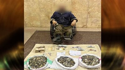 متسول القاهرة.. يمتلك حسابات بنكية ضخمة وبحوزته دولارات 