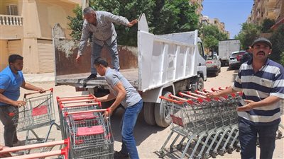 محافظة الجيزة ترفع 5 آلاف حالة تعدٍ وإشغال لمنشآت تجارية ومقاهٍ في حدائق الأهرام