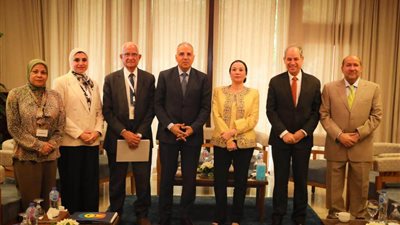 وزيرة البيئة تشارك في المؤتمر الدولي Act to zero بالجامعة الأمريكية في القاهرة