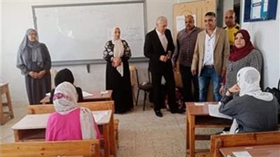  وكيل تعليم الإسماعيلية يتابع امتحانات الدبلومات الفنية 