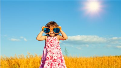 تأُثير فيتامين D على الأطفال وعلاقته بمشكلاتهم النفسية.. أطباء يكتشفون مفاجأة