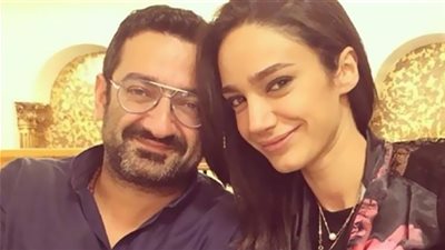 لورا خباز توجه رسالة لكاريس بشار بعد خناقة النار بالنار