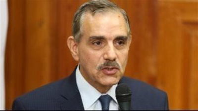 استخراج جثمان أحد الشباب الغارقين بجمصة والبحث عن شقيقيه  