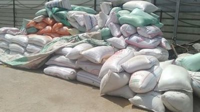 المنوفية : ضبط 210 أطنان قمح محلي بشون التجار