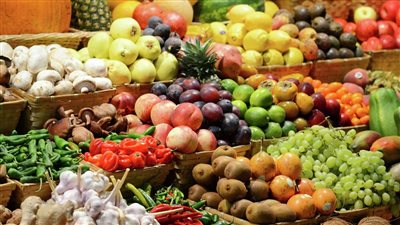 أسعار الفاكهة اليوم الإثنين في سوق العبور