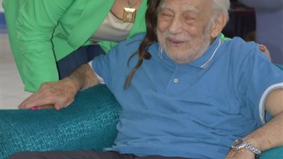 رشوان توفيق: 