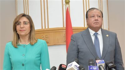 وزيرة الثقافة تعلن فوز 10 من المبدعين ‏بجوائز الدولة التقديرية