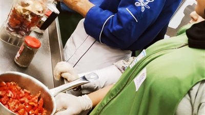 سكرتير مساعد البحر الاحمر يشهد مبادرة مطبخ المصرية