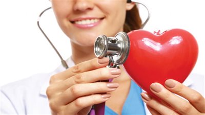 طبيبة توصي بعادات صحية بسيطة تحمي القلب لسنوات طويلة