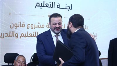 الحوار الوطني.. حاتم: 