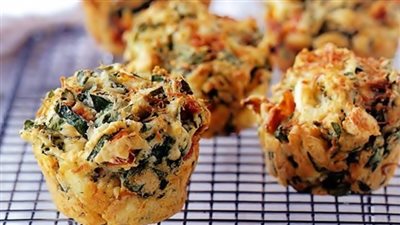 حضري مافن السبانخ لفطار صحي غني بالحديد والفيتامينات