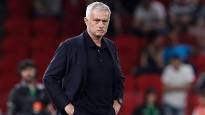 مستقبل غامض للبرتغالي جوزيه مورينيو مع روما بعد خسارة الدوري الأوروبي