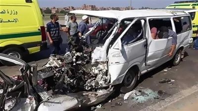 إصابة 10 أشخاص في تصادم سيارة ملاكي بميكروباص كفر الشيخ