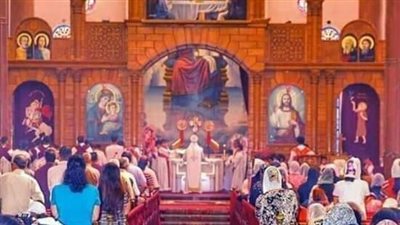 كنيسة القديسين في مصر الجديدة تحتفل بعيد العنصرة.. تفاصيل