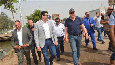 وزير الري ونائب محافظ الشرقية يتفقدان المشروعات الجارية بمنيا القمح