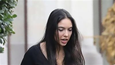 من هي نور الفلاح حبيبة أل باتشينو بعد إعلان حملها منه