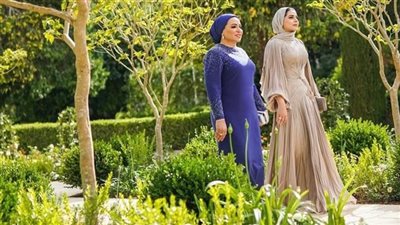 انتصار السيسي نجمة حفل زفاف الأمير الحسين.. البساطة والاحترام السر