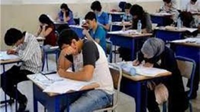 تحذير للطلاب من المنبهات الكيميائية والوجبات الجاهزة