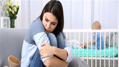 اكتئاب ما بعد الولادة .. أطباء يكشفون العلاج