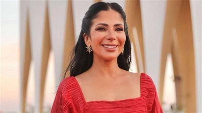 تفاصيل ٣ شخصيات لـ منى زكي في عيد الأضحى