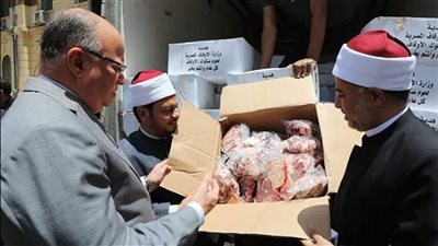 محافظ القاهرة يتفقد دفعة جديدة من مشروع لحوم صكوك الإطعام لعام 2023 