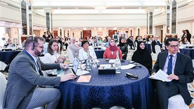 ورشة إقليمية بمسقط لتعزيز مشاركة الرجال والفتيان في الأعمال المنزلية