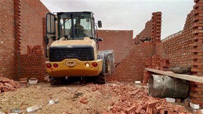 إزالة 618 حالة تعدٍ على أراضي أملاك الدولة بالفيوم 