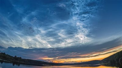 غيوم الليل المضيئة تزين السماء هذا الشهر.. شاهدوها