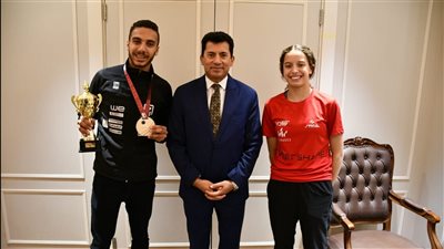 وزير الرياضة يلتقى مهند شعبان وهنا جودة بطلا الخماسي وتنس الطاولة