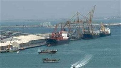 إعادة فتح موانئ السويس والزيتيات وانتظام الحركة الملاحية بموانئ البحر الأحمر 