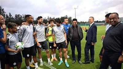 نجم الأهلي السابق يعلق على زيارة لقجع والركراكي لـ الوداد