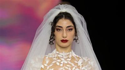 أحدث صيحات فساتين زفاف 2024  للعروس الجرئية 