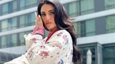 درة تطل بالأبيض المكشوف وسط الطبيعة الخلابة